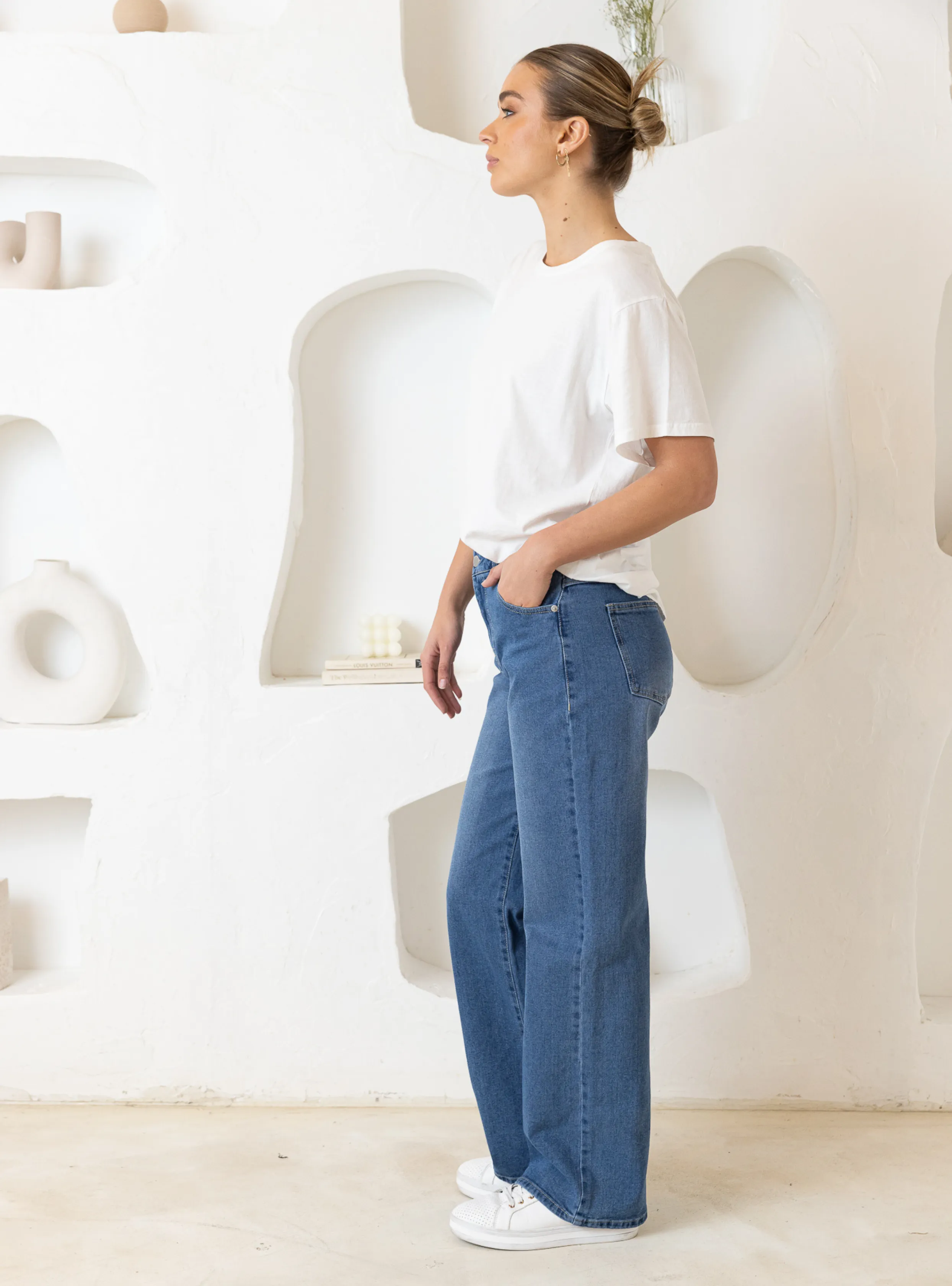 EMERALD HIGH WAISTED WIDE LEG JEANS - 80 Wash