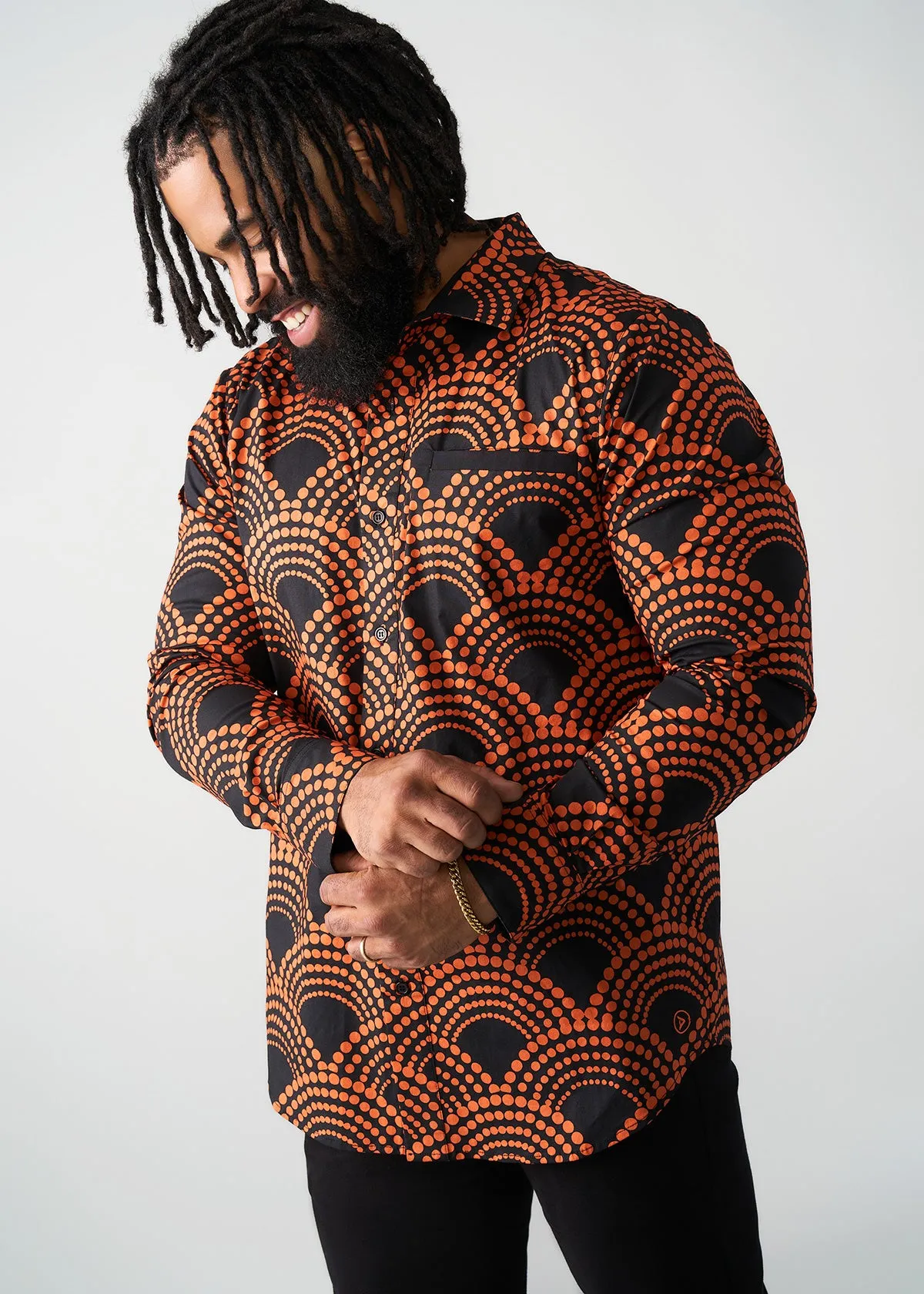 Mazi Men's African Print Button-up Shirt (Black Amber Dots)