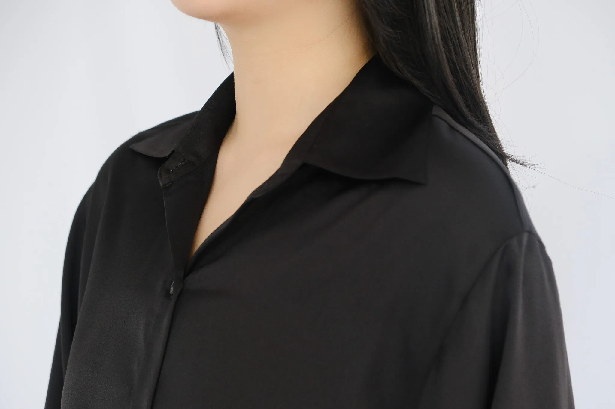 Michelle Long-Sleeve Button-Up Collared Silk Dress Shirt