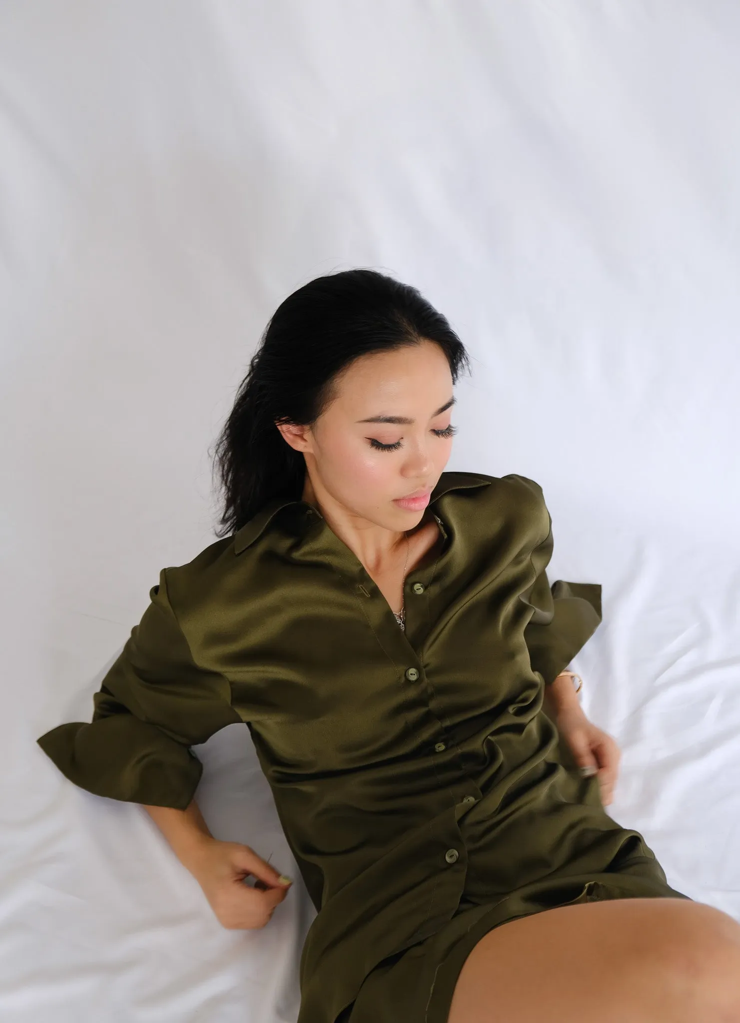 Michelle Long-Sleeve Button-Up Collared Silk Dress Shirt