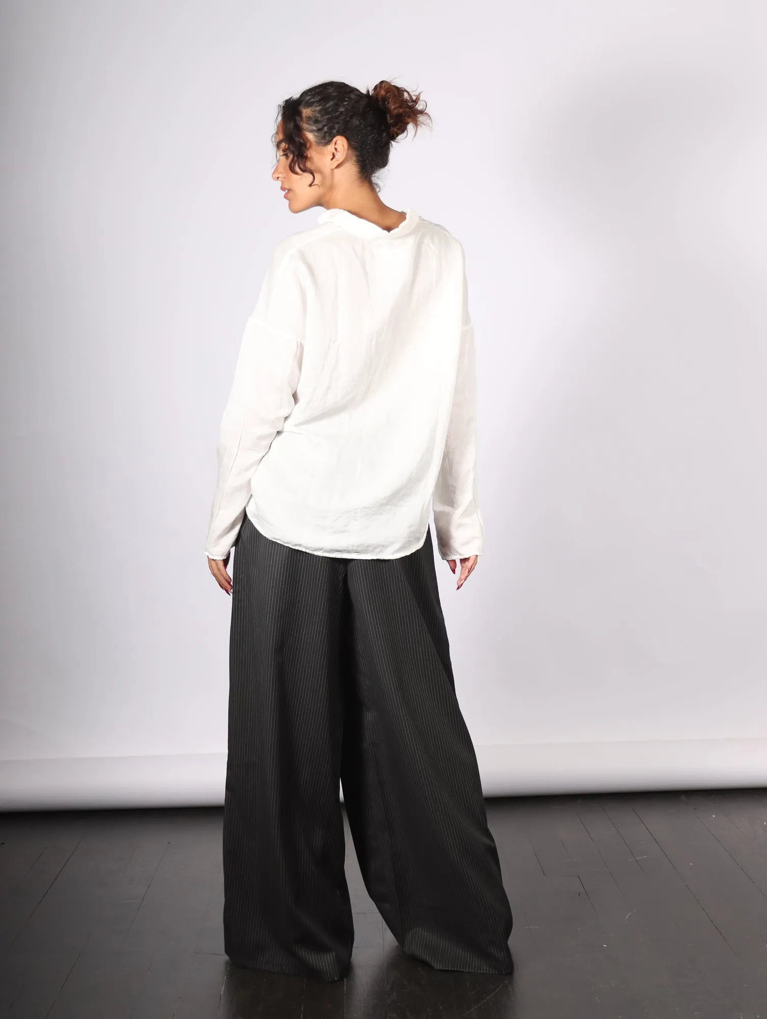 Album Di Famiglia Short Collar Milk Shirt - Elegant Lightweight Summer Essential