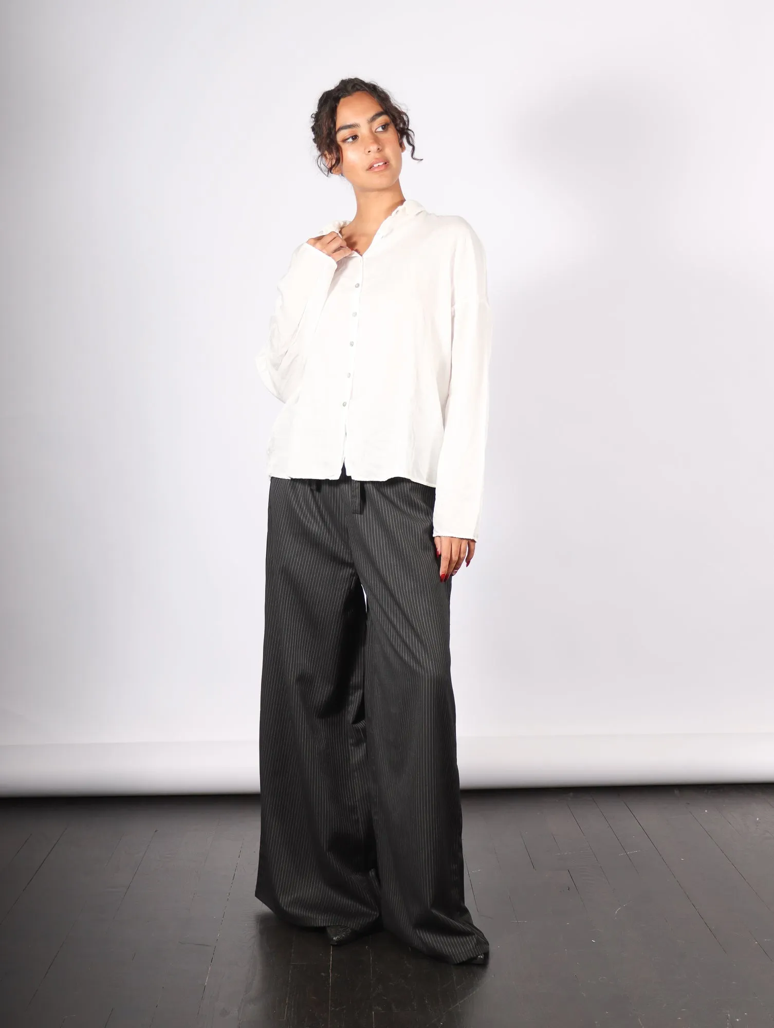 Album Di Famiglia Short Collar Milk Shirt - Elegant Lightweight Summer Essential