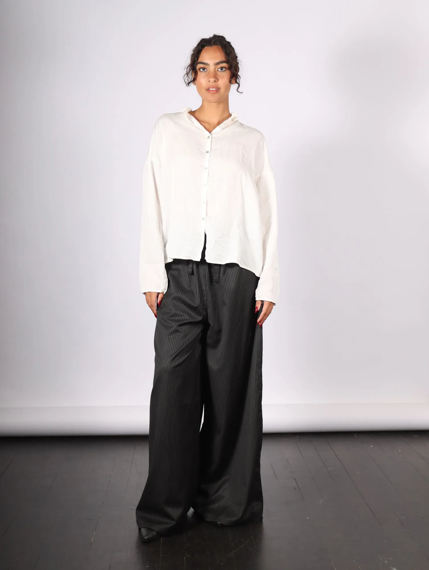 Album Di Famiglia Short Collar Milk Shirt - Elegant Lightweight Summer Essential