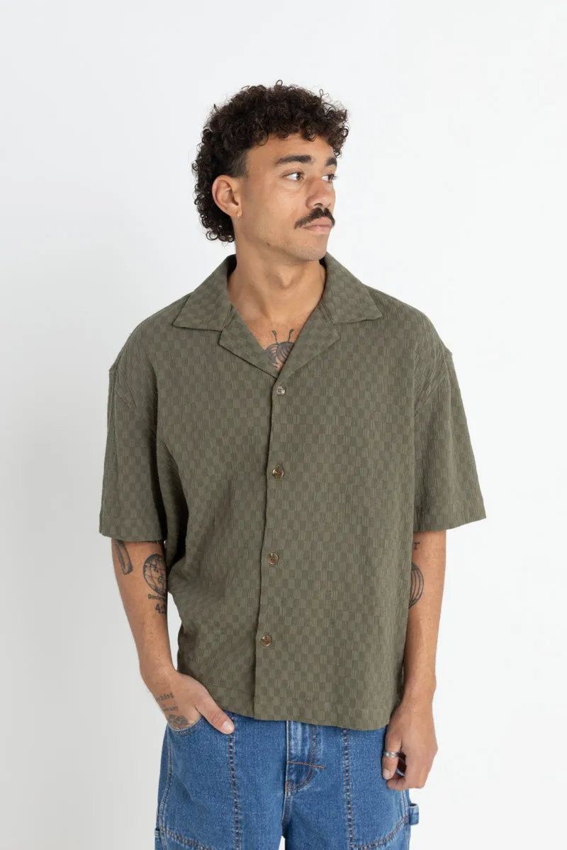 Mens Olive Vibration Pattern Short Sleeve Shirt