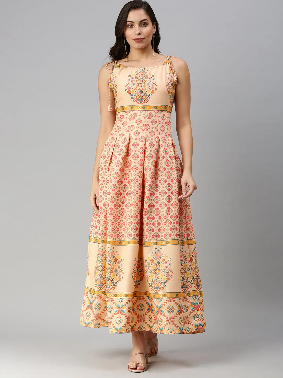 Women Peach Floral Fit and Flare Kurta
