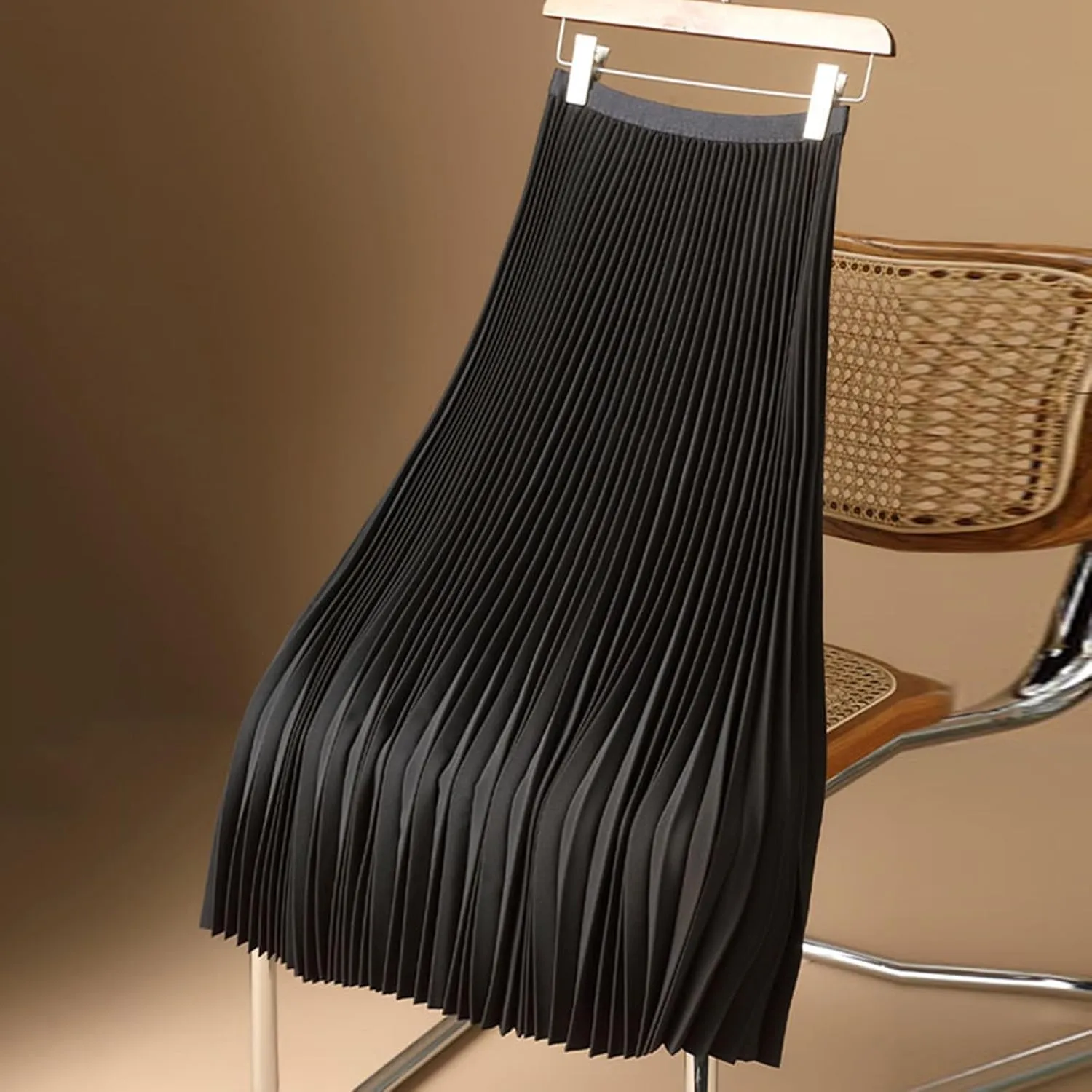 Womens Maxi Skirts 2025 Summer Trendy Ruffle Pleated Skirt High Waisted Comfy Long Skirt Casual Versatile Satin Skirts