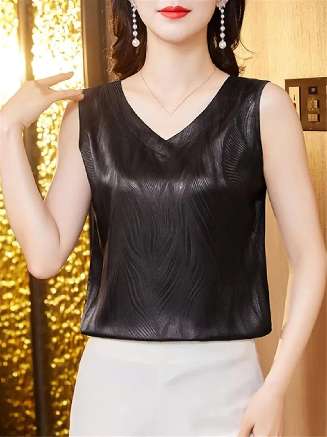 Women's Silk Satin V-Neck Tank Top Camisole Summer Breathable Sleeveless Vest Casual Loose Fit Undershirt for Blazers